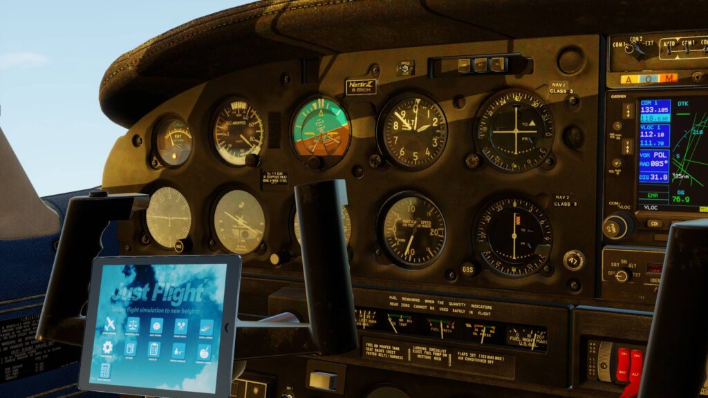 1742592482 752 Just Flight libere PA 28 Warrior II pour XP12