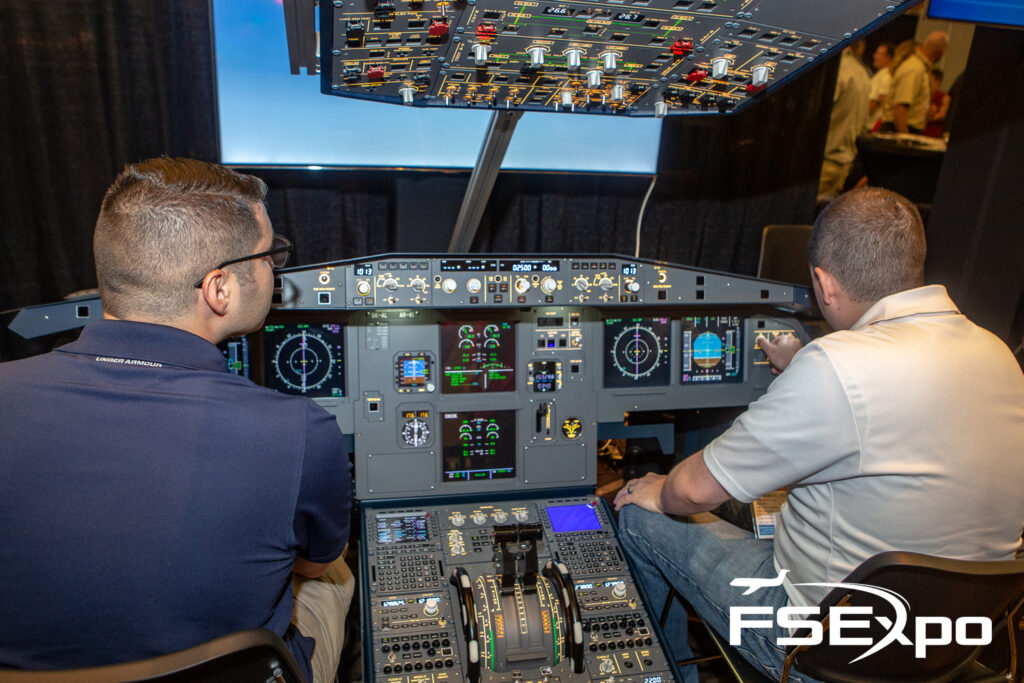 Un cockpit A320 utilisé pour contrôler le simulateur de vol